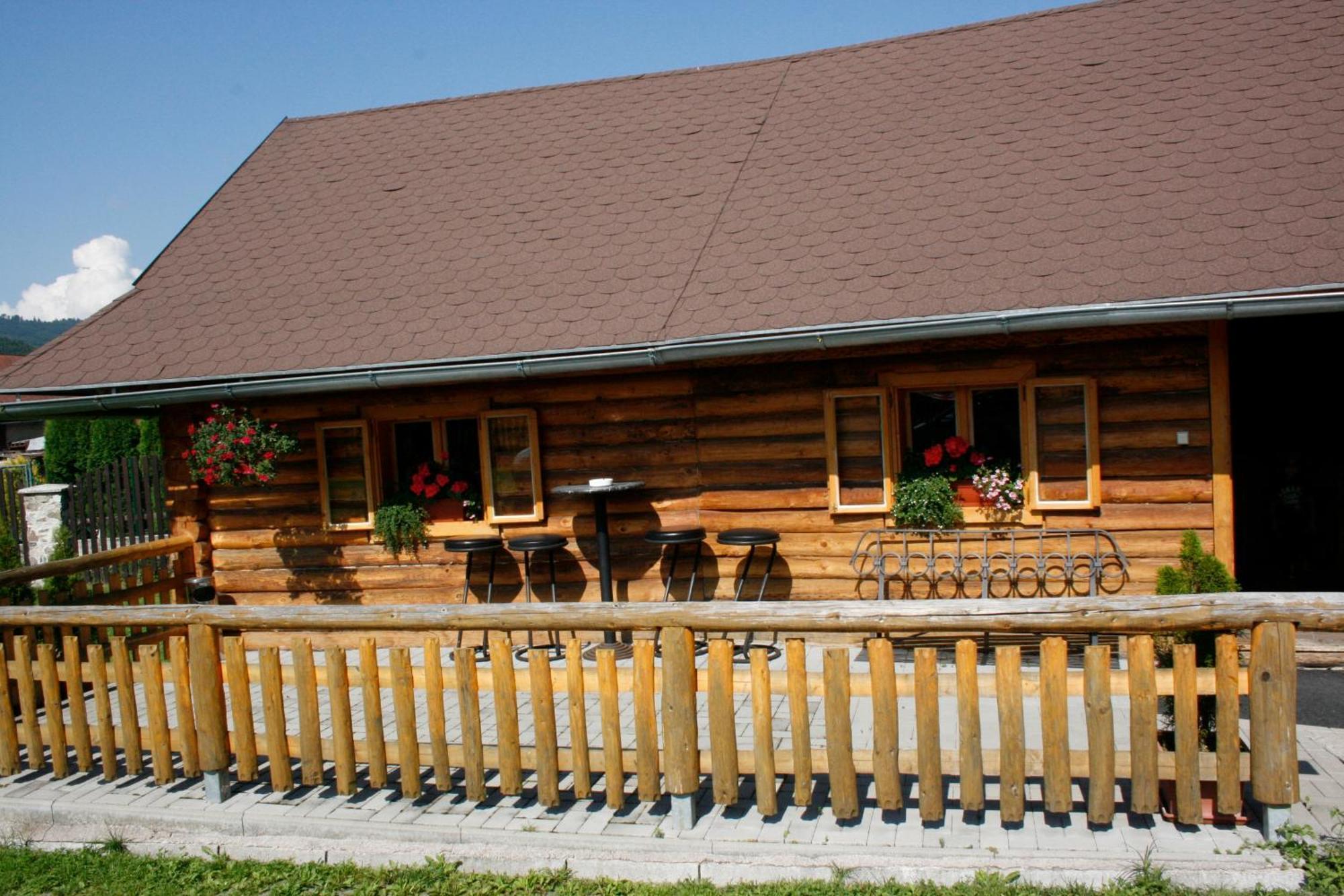 Penzion Fantazia Michalova - Brezno-Muranska Planina Exterior photo