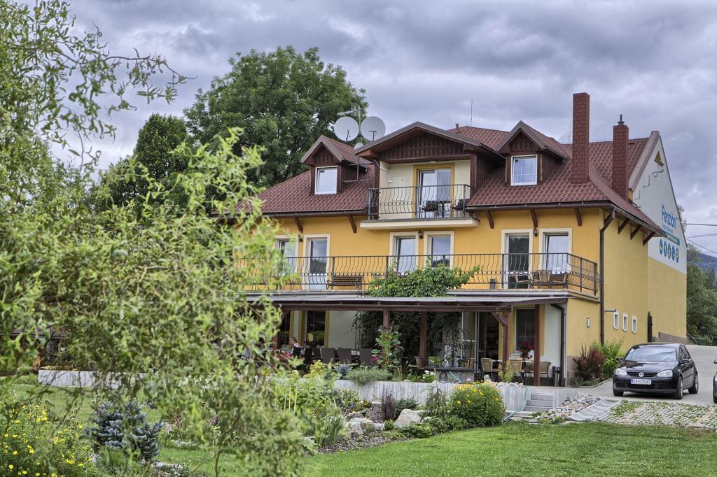 Penzion Fantazia Michalova - Brezno-Muranska Planina Exterior photo